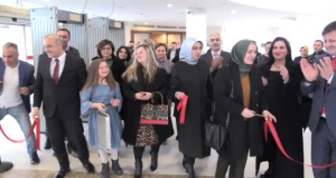 Ev Kadınlarından Resim Sergisi