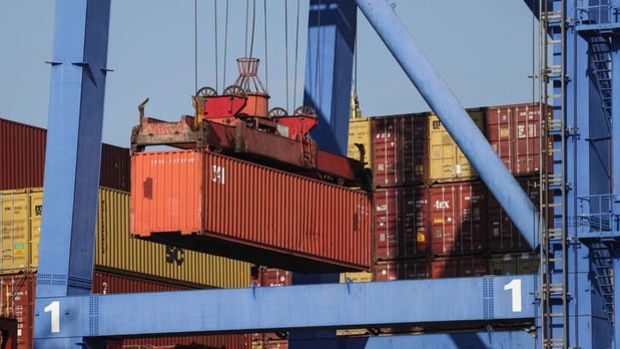 Temmuzda dış ticaret açığı 12.2 milyar dolara yükseldi