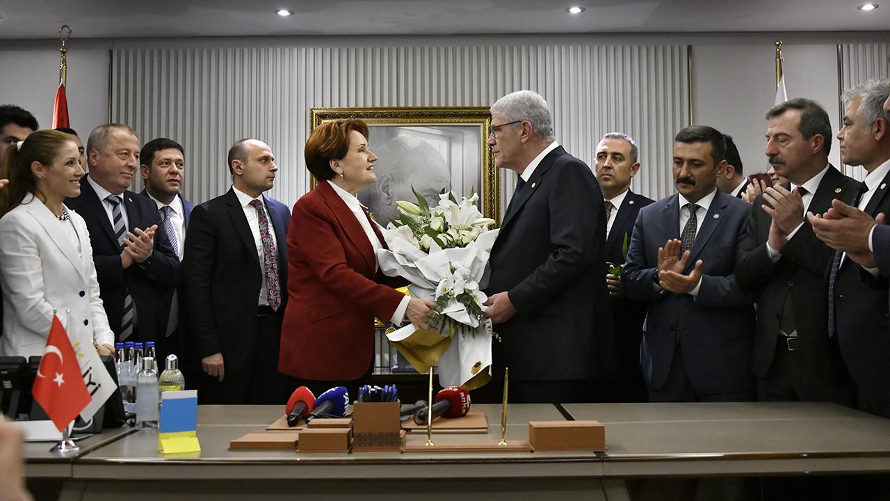 Müsavat Dervişoğlu, Akşener'den Görevi Resmi Olarak Aldı