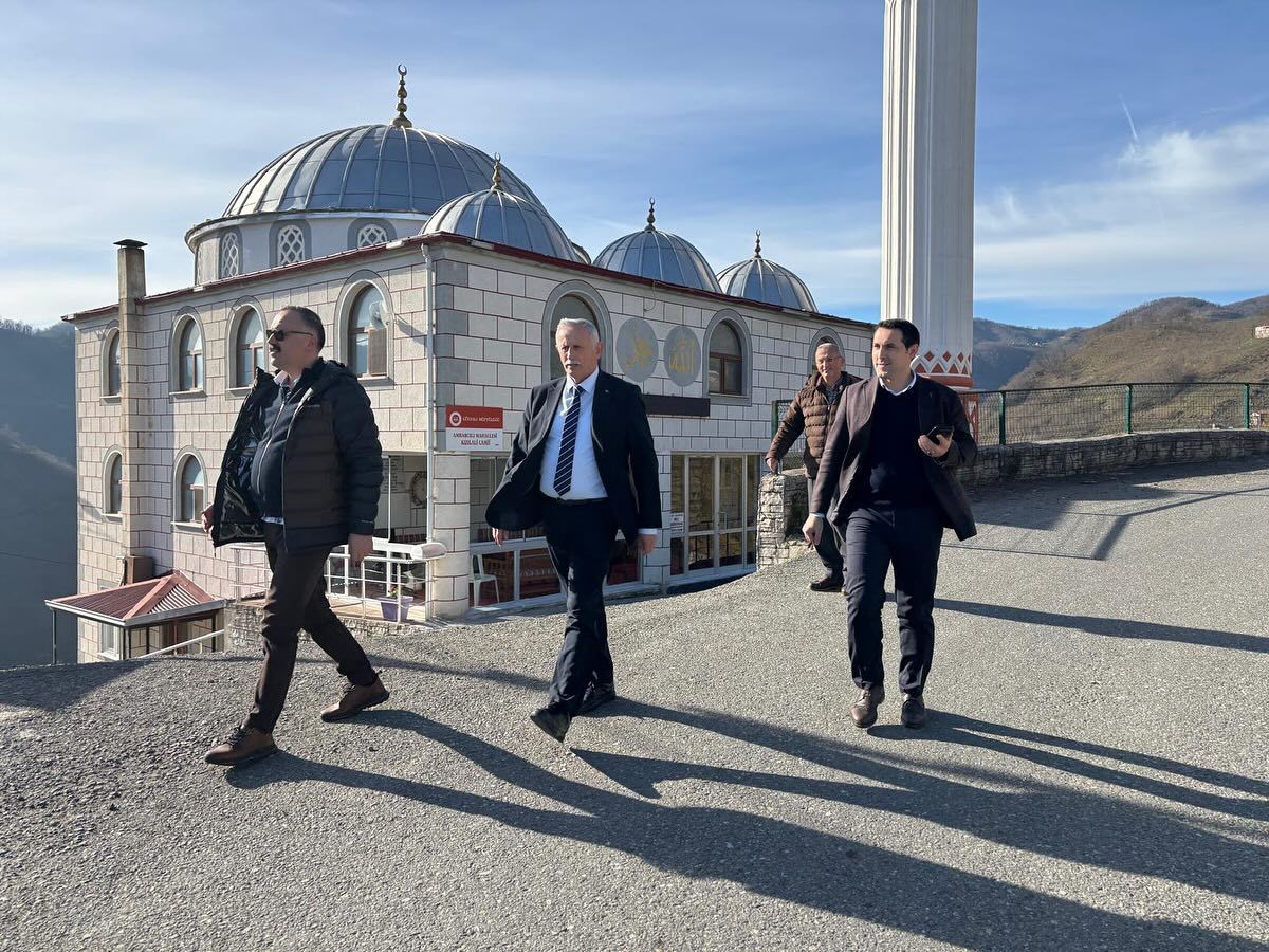 Gülyalı'daki Sorunlar Yerinde İncelendi