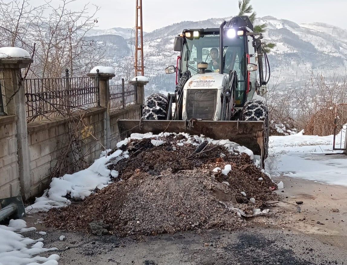 Korgan Belediyesi Temizlik Çalışmalarına Devam Ediyor!