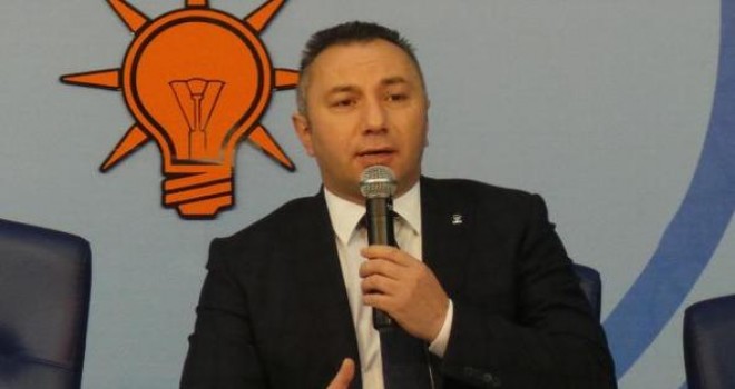 AK Parti Ordu İl Başkanı Çelenk, belediye başkanlığı adaylığı için istifa etti