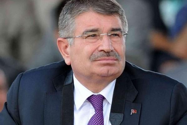 İdris Naim Şahin neyi protesto ediyor!