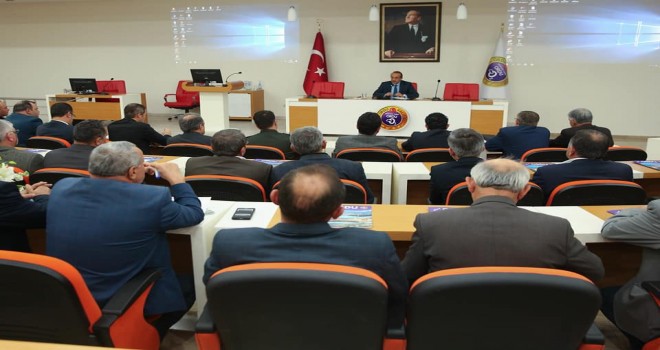 Vali Yavuz, Muhtarların Sorunlarını ve Taleplerini Dinledi