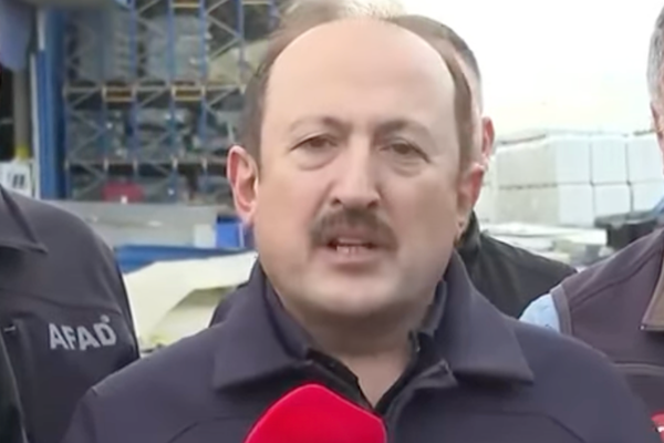 AFAD Başkanı Pehlivan, TEKNOFEST Güneydoğu’da AFAD’ın teknoloji çalışmalarını anlattı AFAD Başkanı Pehlivan, TEKNOFEST Güneydoğu’da AFAD’ın teknoloji çalışmalarını anlattı