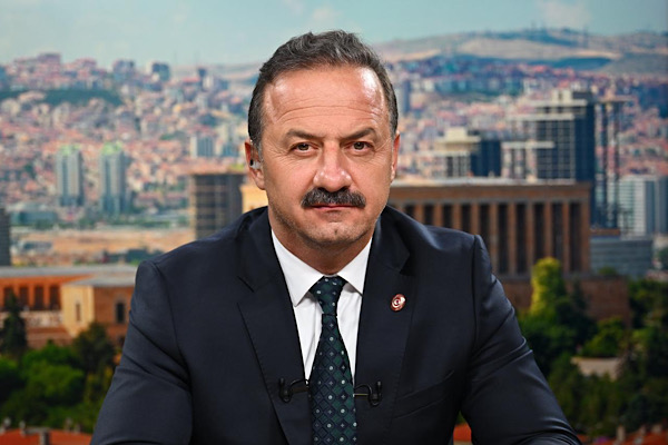 Ağıralioğlu: Milletimizle aynı umuda yürüyüşümüz aynı kararlılıkla sürüyor Ağıralioğlu: Milletimizle aynı umuda yürüyüşümüz aynı kararlılıkla sürüyor