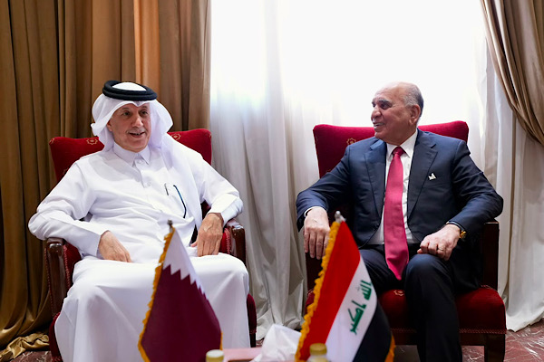 Al Muraikhi, Irak Dışişleri Bakanı Hussein ile bir araya geldi Al Muraikhi, Irak Dışişleri Bakanı Hussein ile bir araya geldi