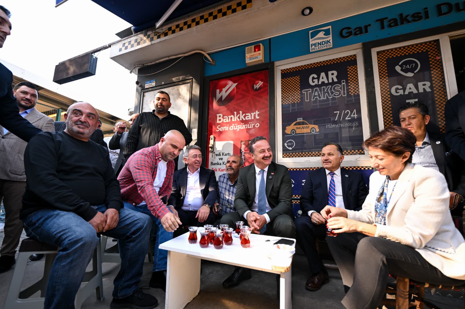 Anahtar Parti Genel Başkanı Ağıralioğlu: Siz kendinize oy verir miydiniz Anahtar Parti Genel Başkanı Ağıralioğlu: Siz kendinize oy verir miydiniz