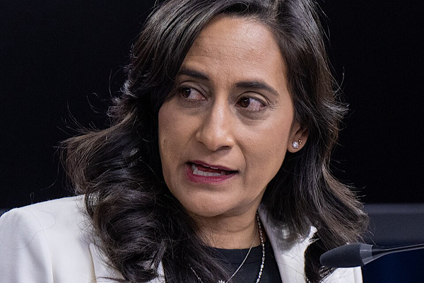 Anand: Seyrüsefer özgürlüğüne olan bağlılığımız devam etmektedir