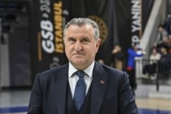 Bakan Bak, milli kanocuları ağırladı Bakan Bak, milli kanocuları ağırladı