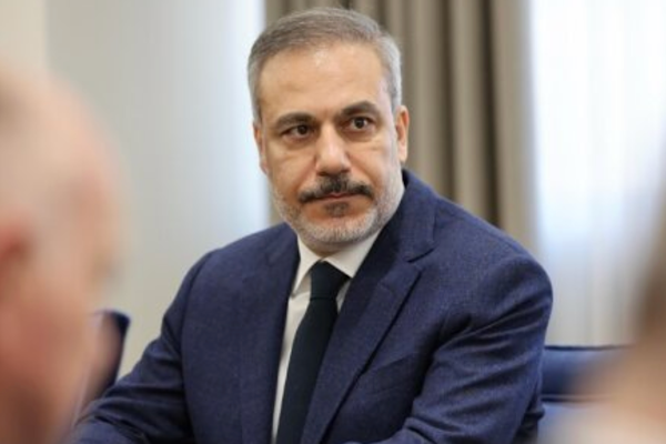 Bakan Fidan Kahire’de bölgesel toplantıya katıldı