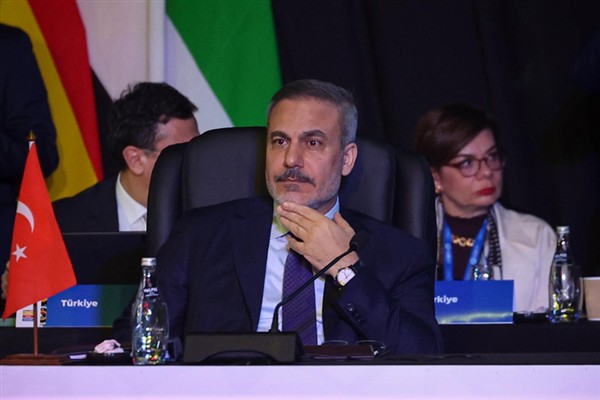Bakan Fidan: Türkiye ile Suriye’nin istikrarı birbirinden ayrı düşünülemez