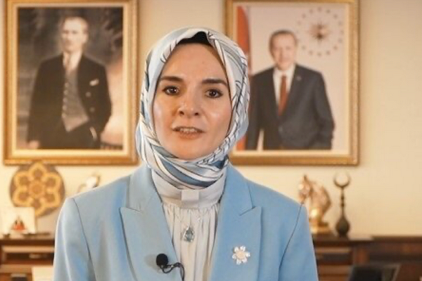 Bakan Göktaş: Şehit yakınları ve gaziler için 2026 bütçesi 19,1 milyar TL Bakan Göktaş: Şehit yakınları ve gaziler için 2026 bütçesi 19,1 milyar TL