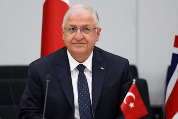 Bakan Güler, Pakistan’ın Ankara Büyükelçisi Junaid’i kabul etti Bakan Güler, Pakistan’ın Ankara Büyükelçisi Junaid’i kabul etti