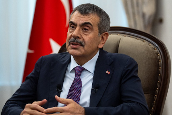 Bakan Tekin, Giresun’da temaslarda bulundu Bakan Tekin, Giresun’da temaslarda bulundu