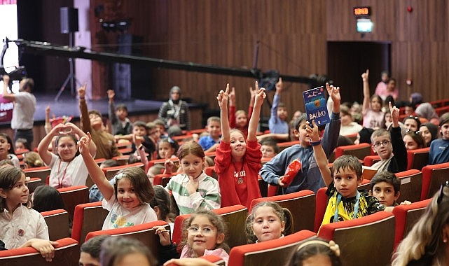 Basılı, minik okurlara yazarlık yolunda ilham verdi;  “Yazarlığa giden yol kitap okumaktan geçiyor"
