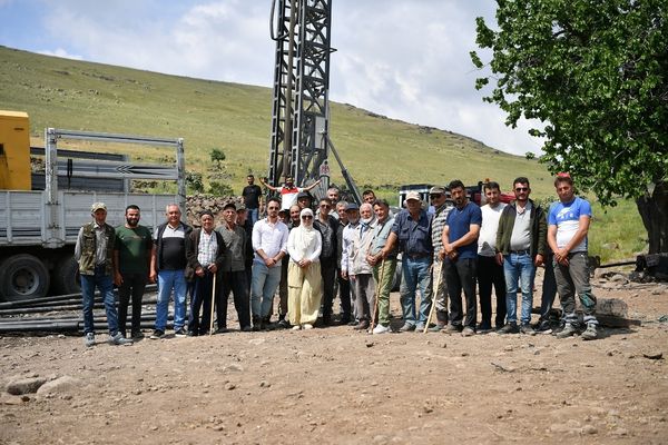 Başkan Büyükkılıç: Dengelli Yaylası'nda saniyede 40 litre suya ulaşıldı