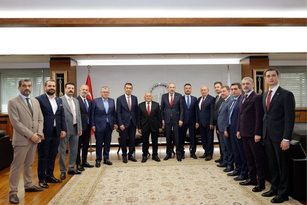 Başkan Büyükkılıç, yeniden seçilen Gülsoy ve Büyüksimitci’yi kabul etti