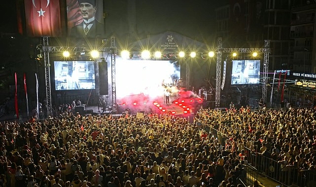 Başkan Çerçioğlu, Aydınlıları 30 Ağustos Zafer Bayramı'nda Unutulmaz Kutlamalarla Buluşturdu