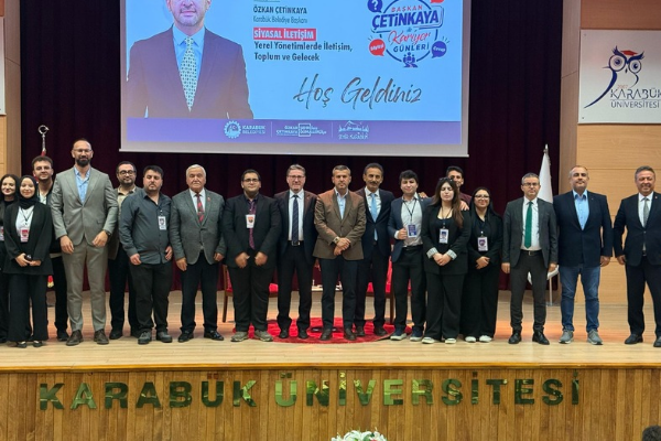 Başkan Çetinkaya kariyer günlerine katıldı 
