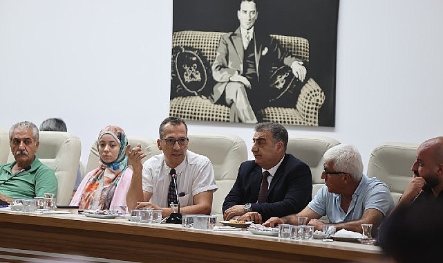 Başkan Kınay: Esnafımızla birlikte Karabağlar'ı güçlendireceğiz