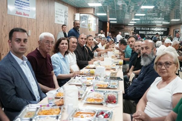 Başkan Kotan Muharrem Ayı lokmasını vatandaşlarla paylaştı