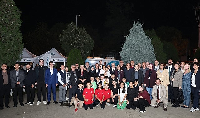 Başkan Şadi Özdemir Akçalar'da vatandaşlarla buluştu
