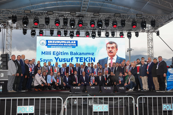 Başkan Vekili Biba,"Büyük Erzurum Yayla Şenliği"ne katıldı