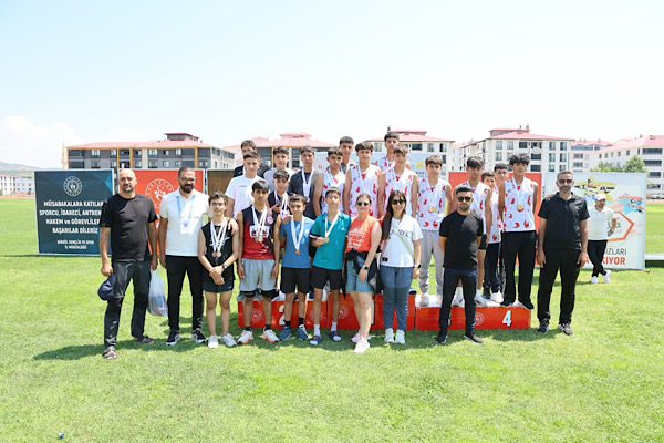 Batman atletizm takımı, Türkiye Finalleri'ne yükseldi Batman atletizm takımı, Türkiye Finalleri'ne yükseldi