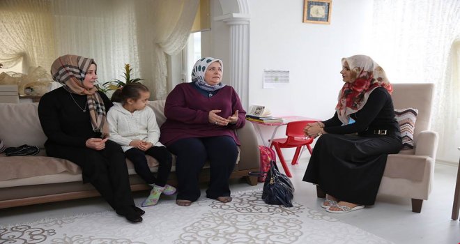 Bayan Balkanlıoğlu’ndan Şehit Ailesine Ziyaret