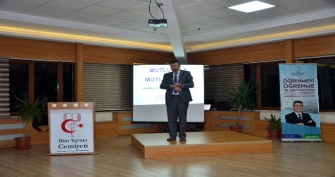 Mutlu Aile Mutlu Çocuk' Konferansında Duygulu Anlar