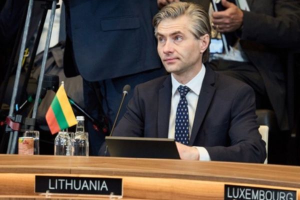 Budrys: Kiev’deki Büyükelçiliğimiz Rus saldırısında hasar gördü Budrys: Kiev’deki Büyükelçiliğimiz Rus saldırısında hasar gördü