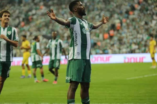 Bursaspor 4.0 .farklı kazandı!