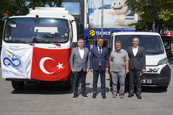 Çorlu Belediyesi, araç filosuna 2 yeni araç daha ekledi Çorlu Belediyesi, araç filosuna 2 yeni araç daha ekledi