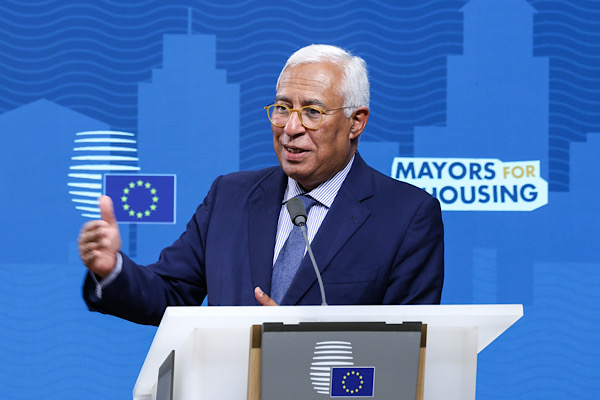 Costa, Malta'nın Bağımsızlık Günü'nü kutladı Costa, Malta'nın Bağımsızlık Günü'nü kutladı
