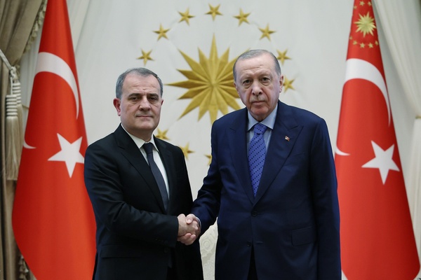 Cumhurbaşkanı Erdoğan, Azerbaycan Dışişleri Bakanı Bayramov’u kabul etti Cumhurbaşkanı Erdoğan, Azerbaycan Dışişleri Bakanı Bayramov’u kabul etti