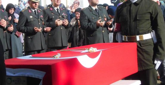 Kıbrıs Gazisi Askeri Törenle Son Yolculuğuna Uğurladı
