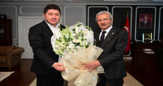 Ahi'lerden Başkan Tören'e Ziyaret