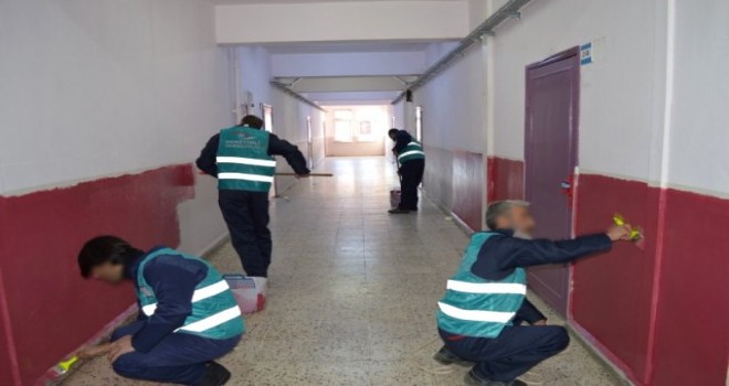 Ordu'da Okulların Bakımını Hükümlüler Yapıyor