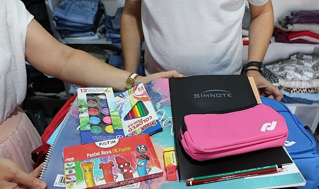 Edremit Belediyesi'nden 500 öğrenciye eğitim desteği