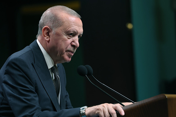 Erdoğan: İmam Hatipler başarı çıtasını sürekli daha yükseğe taşıyor