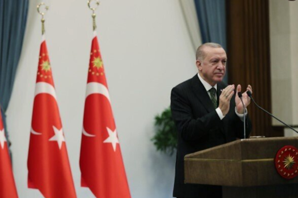 Erdoğan:  Mevlid Kandili'nin tüm insanlık için hayırlara vesile olmasını niyaz ediyorum