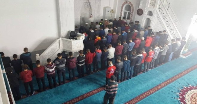 Fatsa'da Gençler Sabah Namazında Buluştu