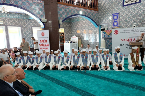 Gebze Müftülüğü Salih Sağlam Kur'an Kursu Hafızlık İcazet Merasimi yapıldı