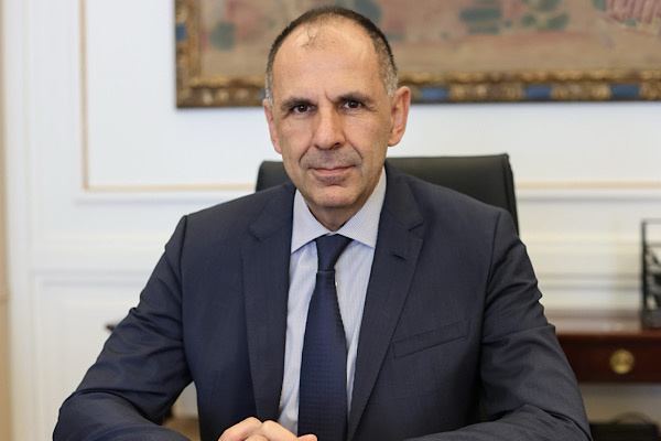 Gerapetritis, Mısır Dışişleri Bakanı Abdelatty ile telefonda görüştü Gerapetritis, Mısır Dışişleri Bakanı Abdelatty ile telefonda görüştü