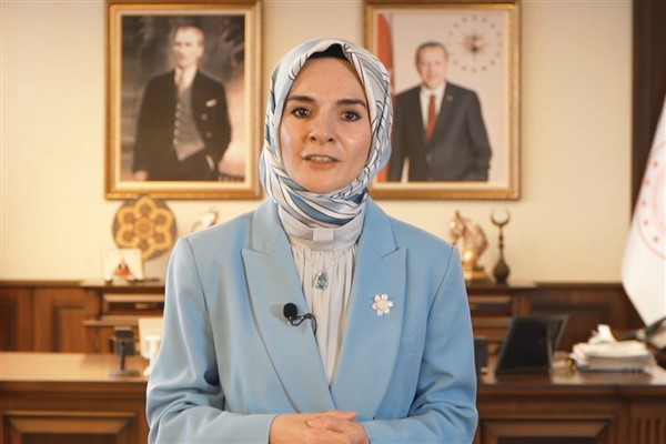 Göktaş, Şule Yüksel Şenler’i andı