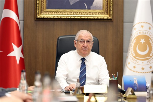 Güler, Mısır Büyükelçisi El Şeyh ile bir araya geldi Güler, Mısır Büyükelçisi El Şeyh ile bir araya geldi