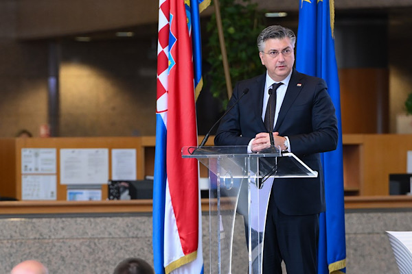 Hırvatistan Başbakanı Plenkovic: Kırım Ukrayna'dır