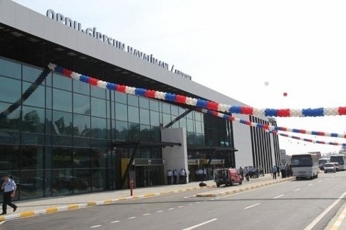 Ordu Giresun Havalimanına İlk Uçak İndi