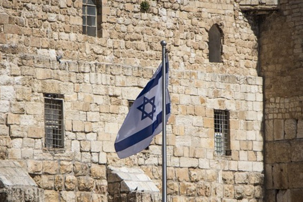 IDF: Güney Lübnan'da Hizbullah'a ait silah deposu ve tünel tespit edildi